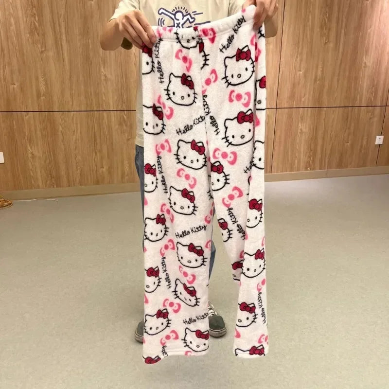 Hello Kitty Pizsama Női