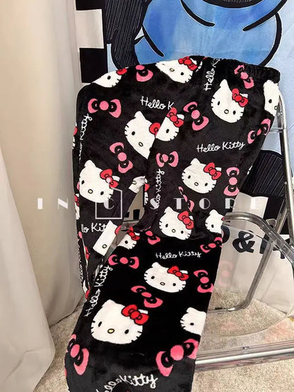Hello Kitty Pizsama Felnőtt