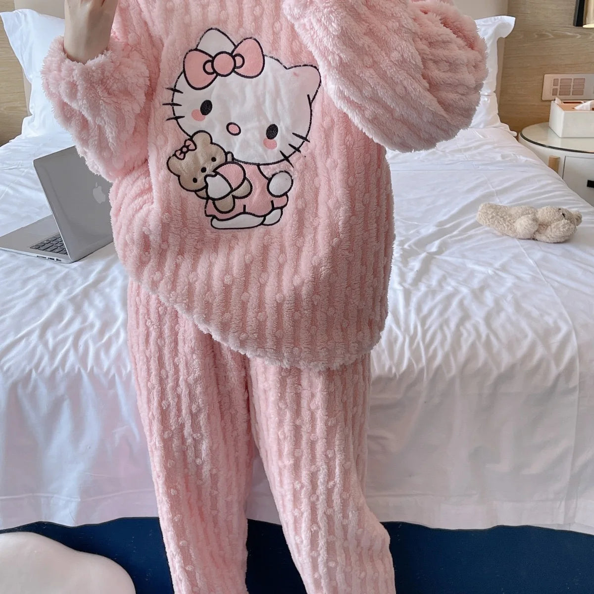 Meleg Hello Kitty Pizsama